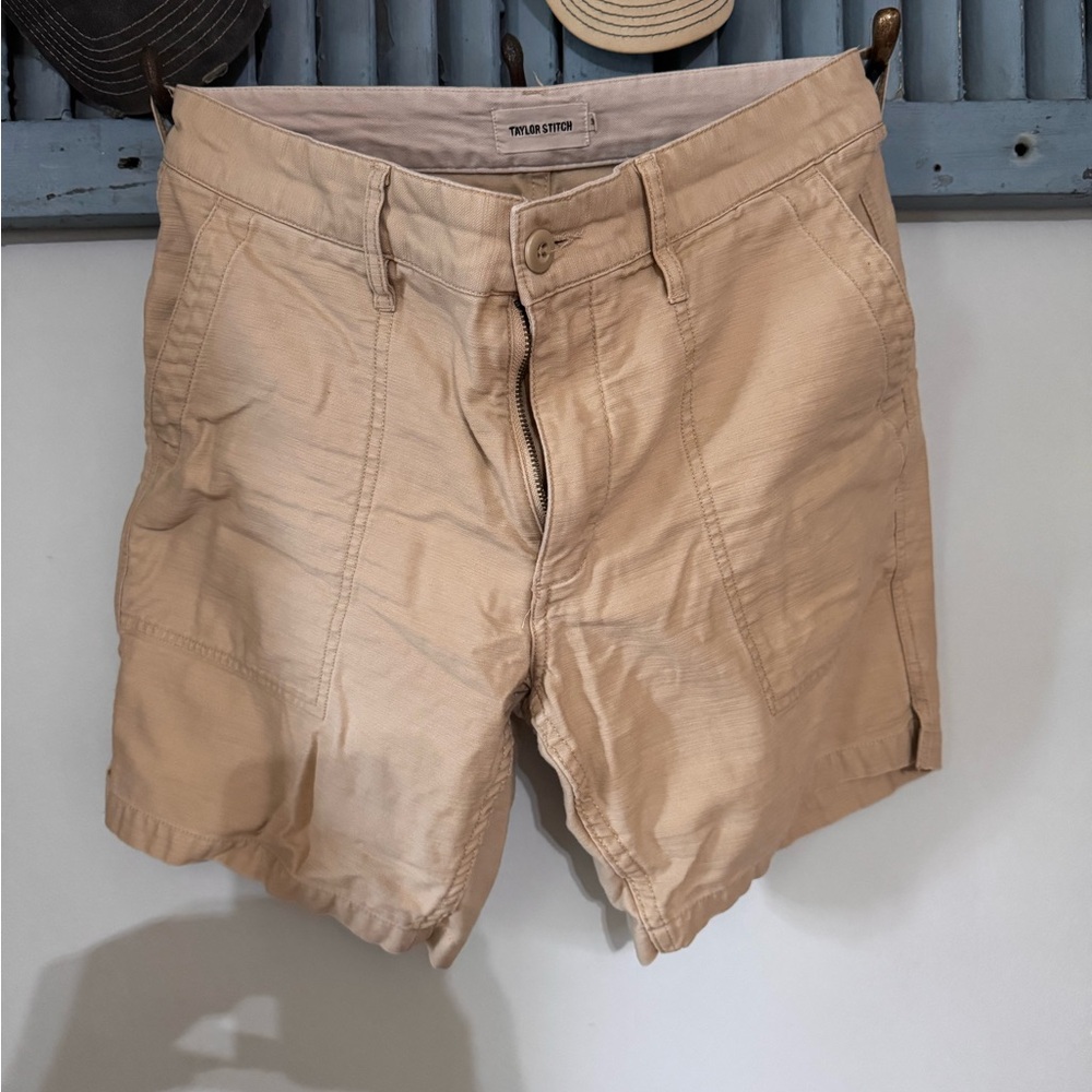 Taylor Stitch Men's Beige Surplus Shorts